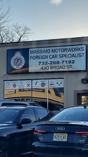 MMW Service Center Exterior